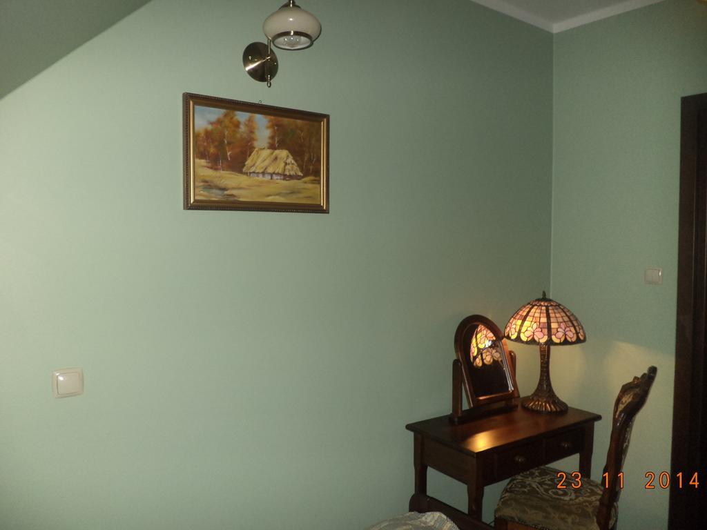 Pensjonat Lesny Dworek Hajnówka Habitación foto